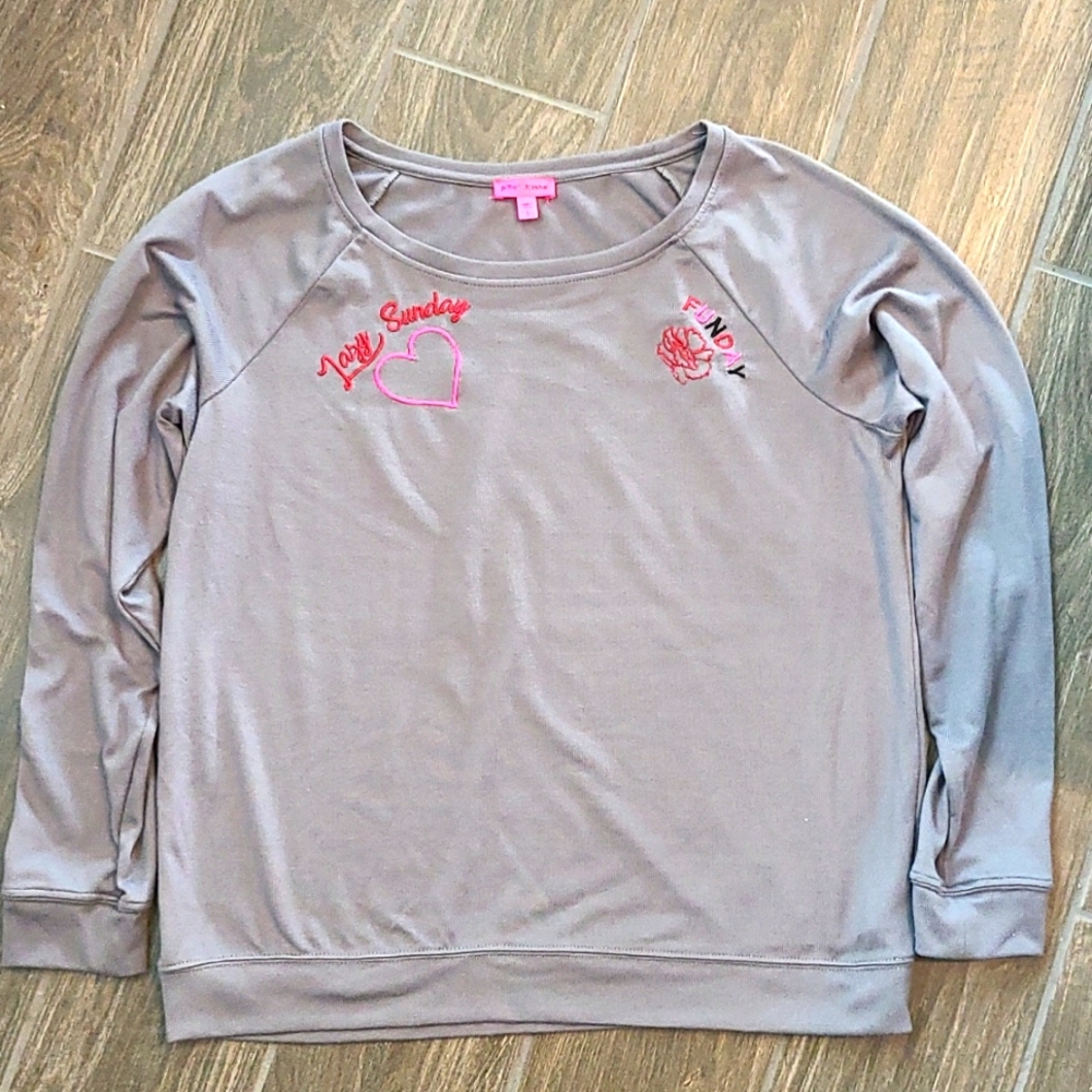 BETSEY JOHNSON Gray Sweater Lazy Sunday Funday Embroidered Size Large EUC